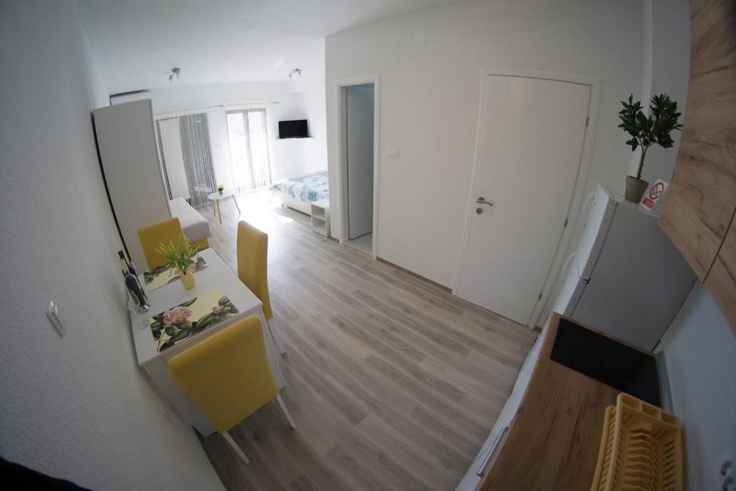 Apartmani Ivkovic+ Trebinje Exterior photo