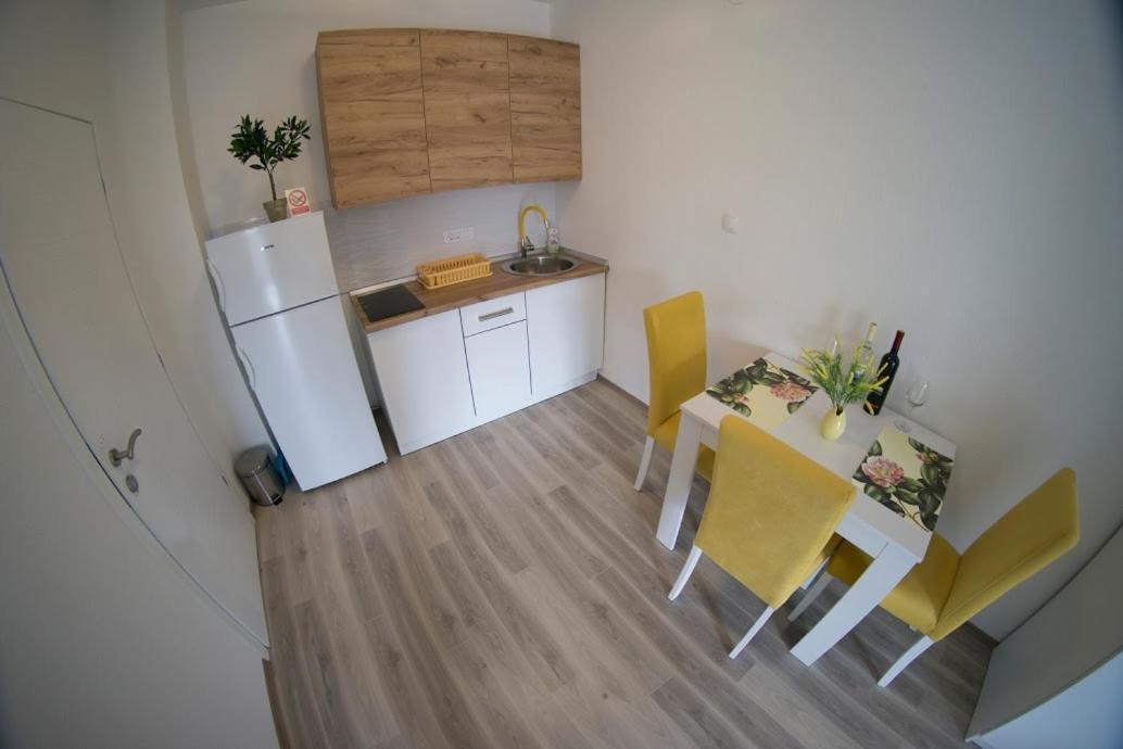 Apartmani Ivkovic+ Trebinje Exterior photo