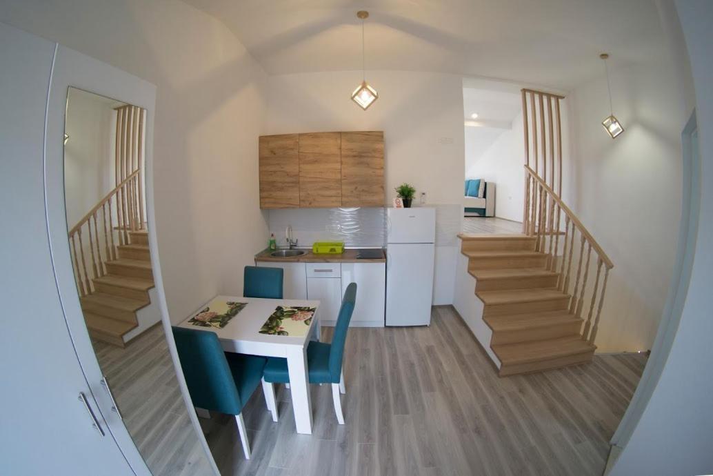 Apartmani Ivkovic+ Trebinje Exterior photo
